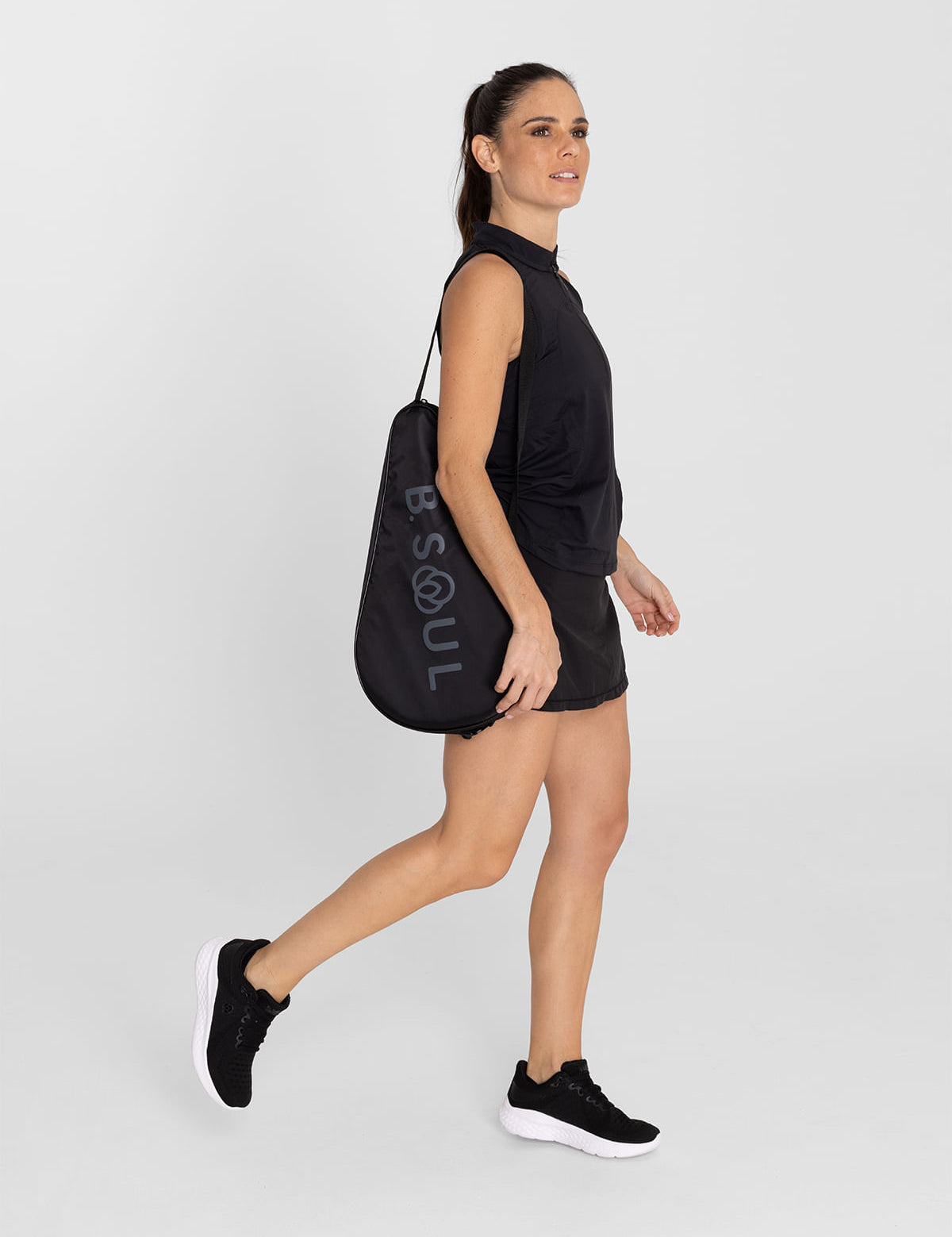 Polera Mujer Tank Half Zipper Negra Bsoul