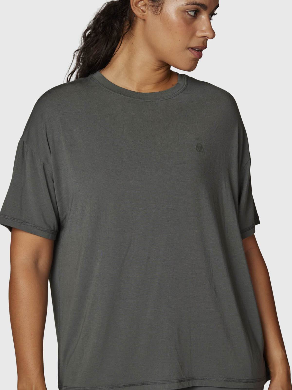 Polera Mujer Anto Aloe Verde Bsoul