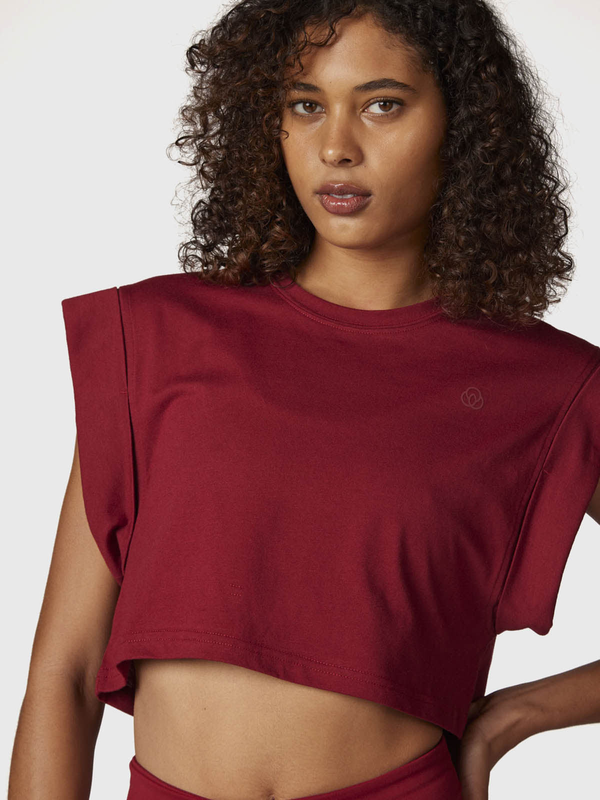 Polera Mujer Clarissa Granate Bsoul