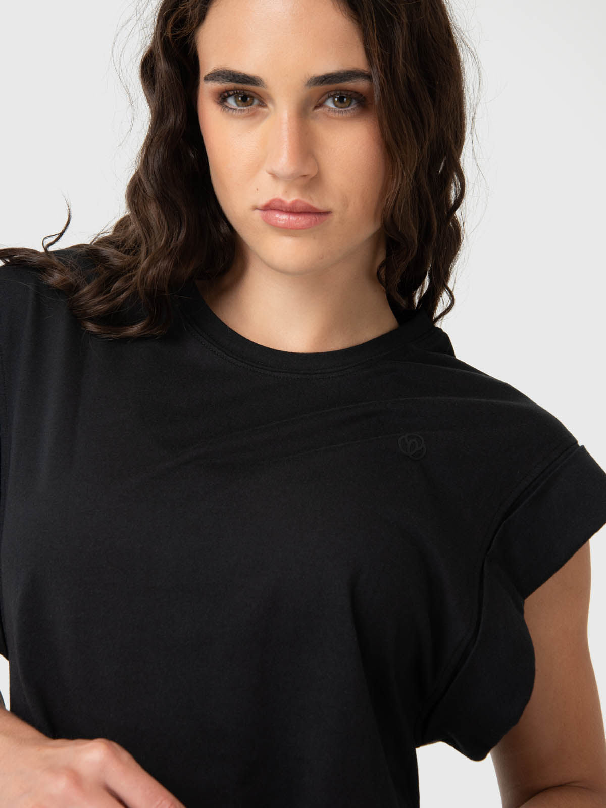 Polera Mujer Clarissa Negra Bsoul