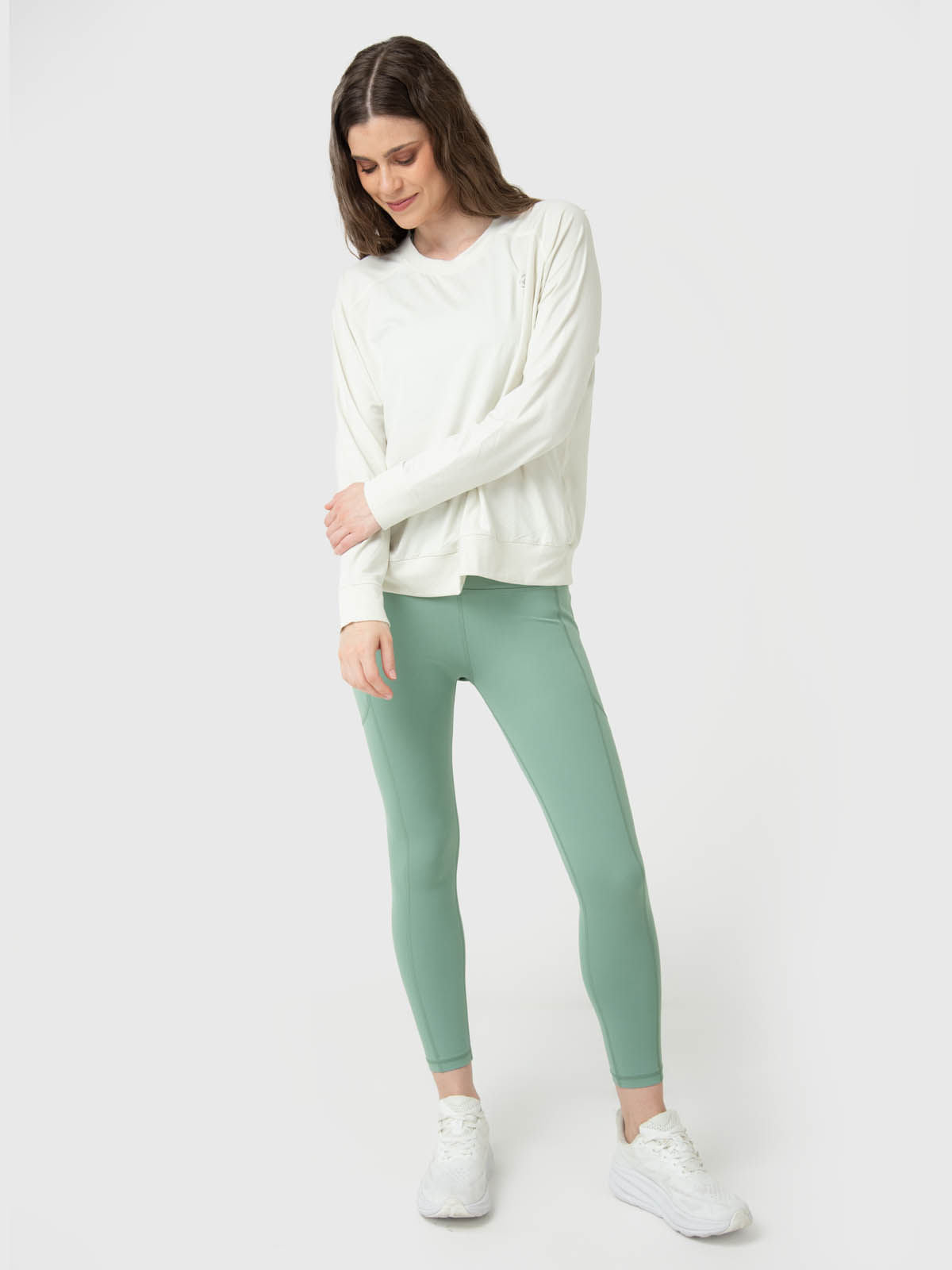 Polerón Mujer Crew Neck Crudo Bsoul