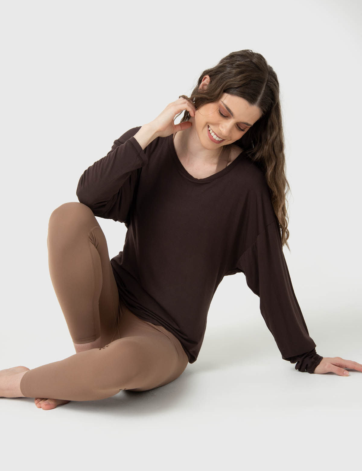 Polera Mujer Twist-Back Café Bsoul