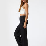 Pantalón Rib Modal Flare Rec Negra Bsoul