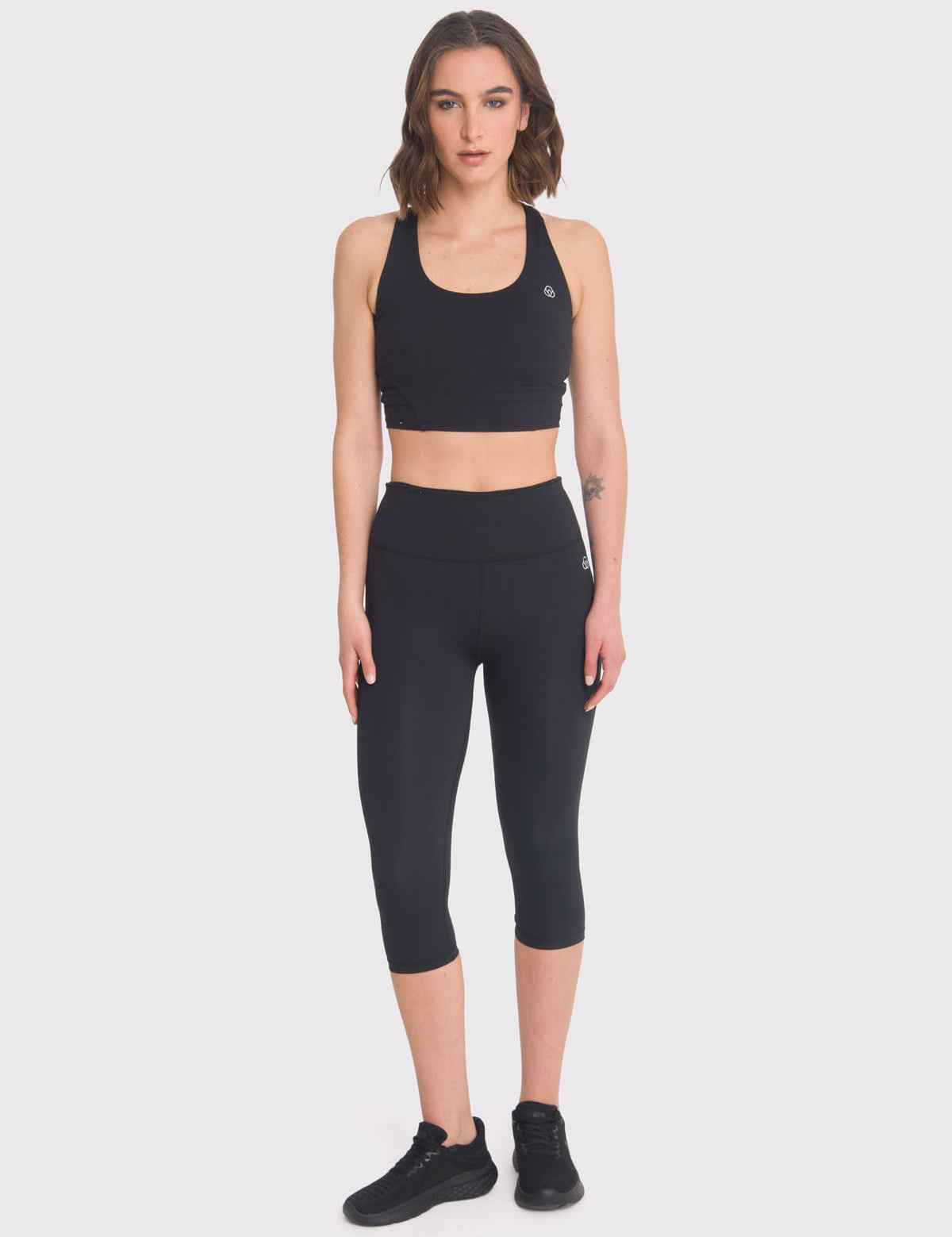 Calza Mujer Capri Nora Negra Bsoul