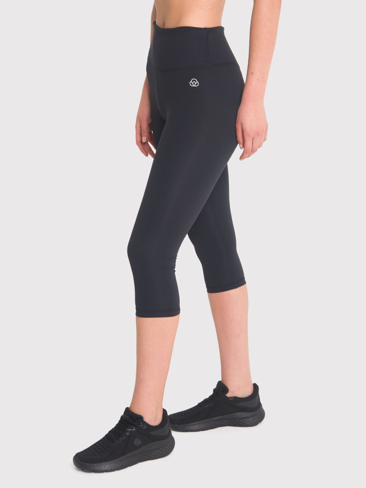 Calza Mujer Capri Nora Negra Bsoul
