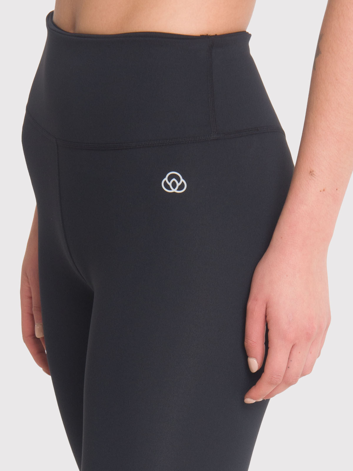 Calza Mujer Capri Nora Negra Bsoul