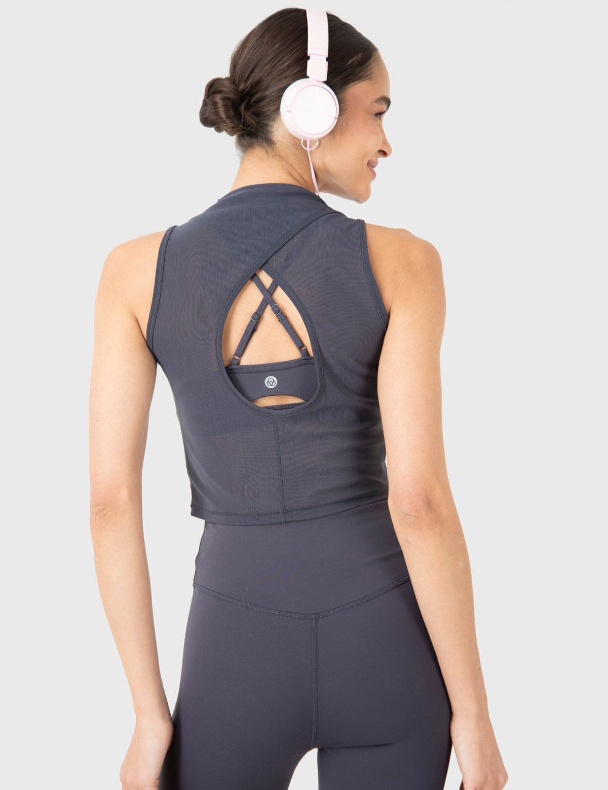 Polera Mujer Crop Mesh-Back Acero Bsoul