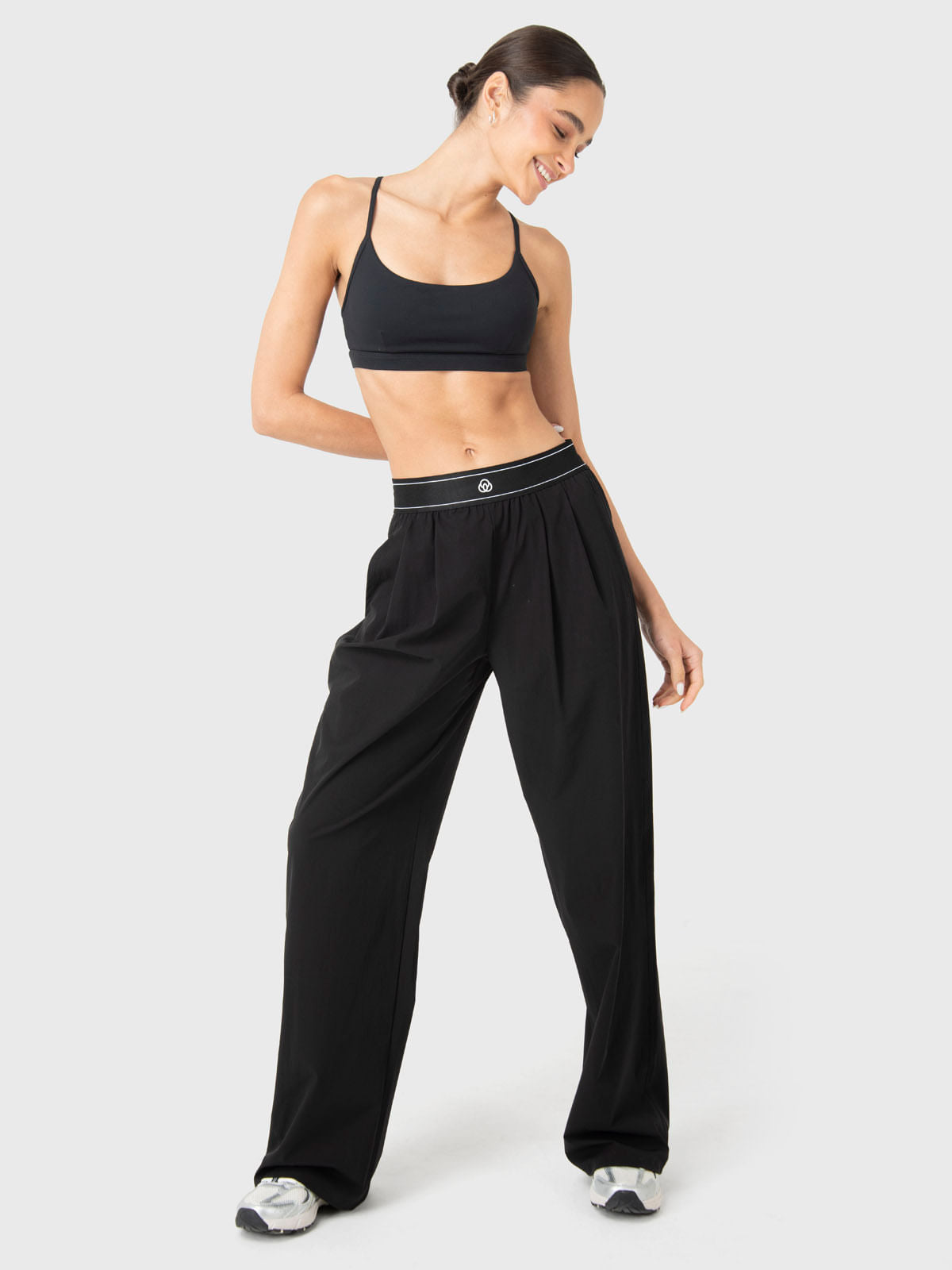 Pantalón Domi Negro Bsoul