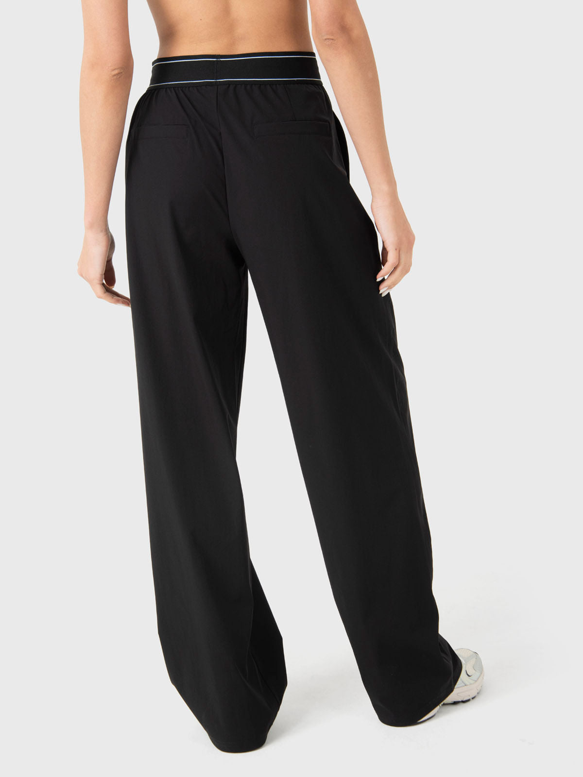 Pantalón Domi Negro Bsoul