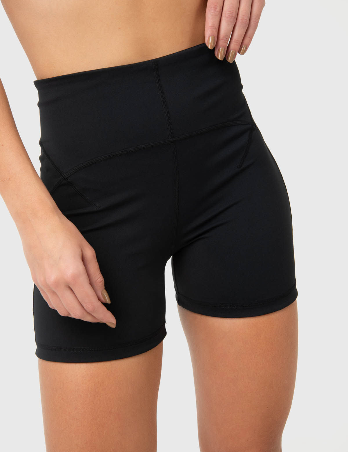Short Mujer Maite Negro Bsoul
