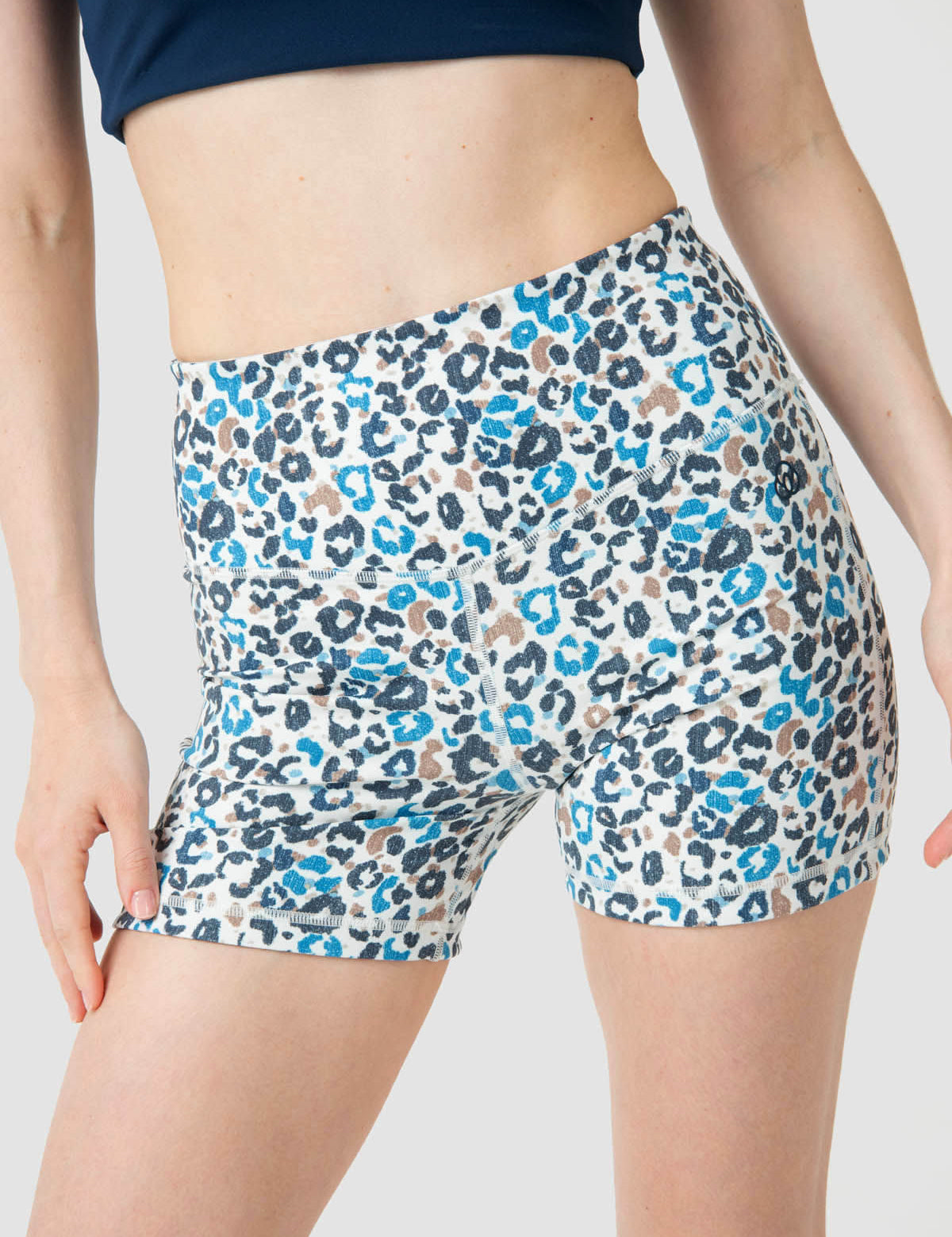 Short Mujer Sara Aloe Leopardo Bsoul