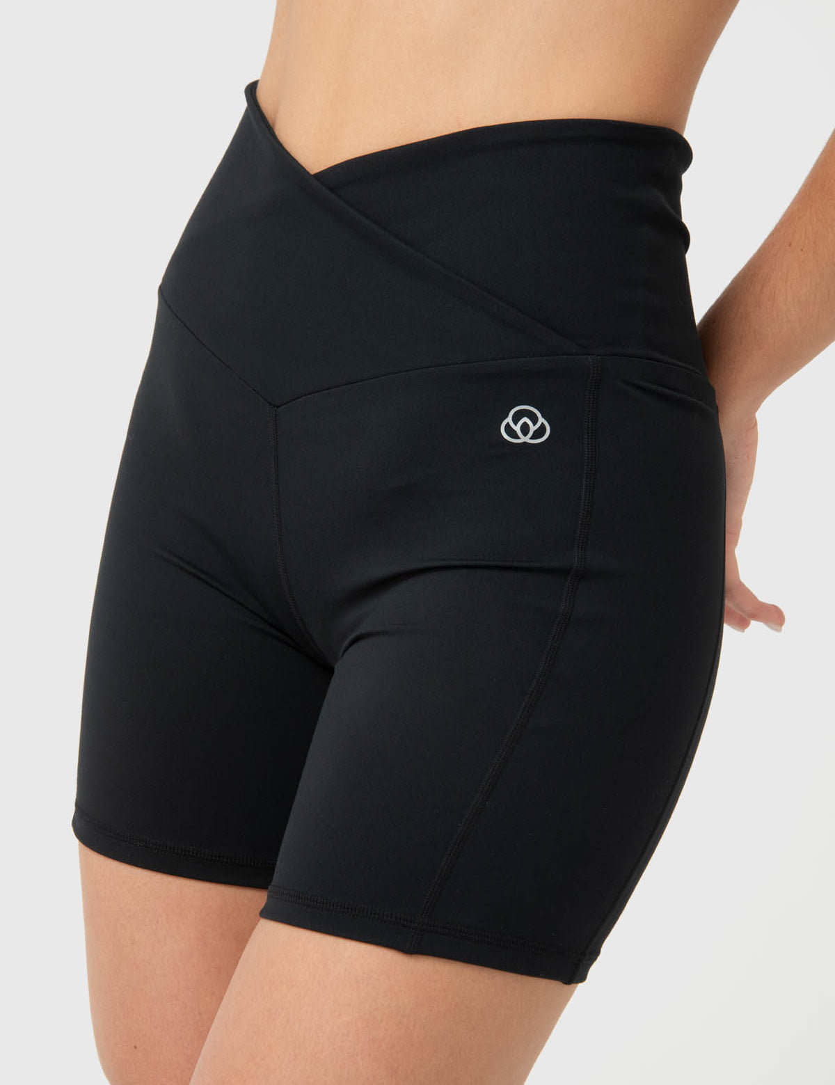 Biker Mujer Elsa Aloe Negra BSoul