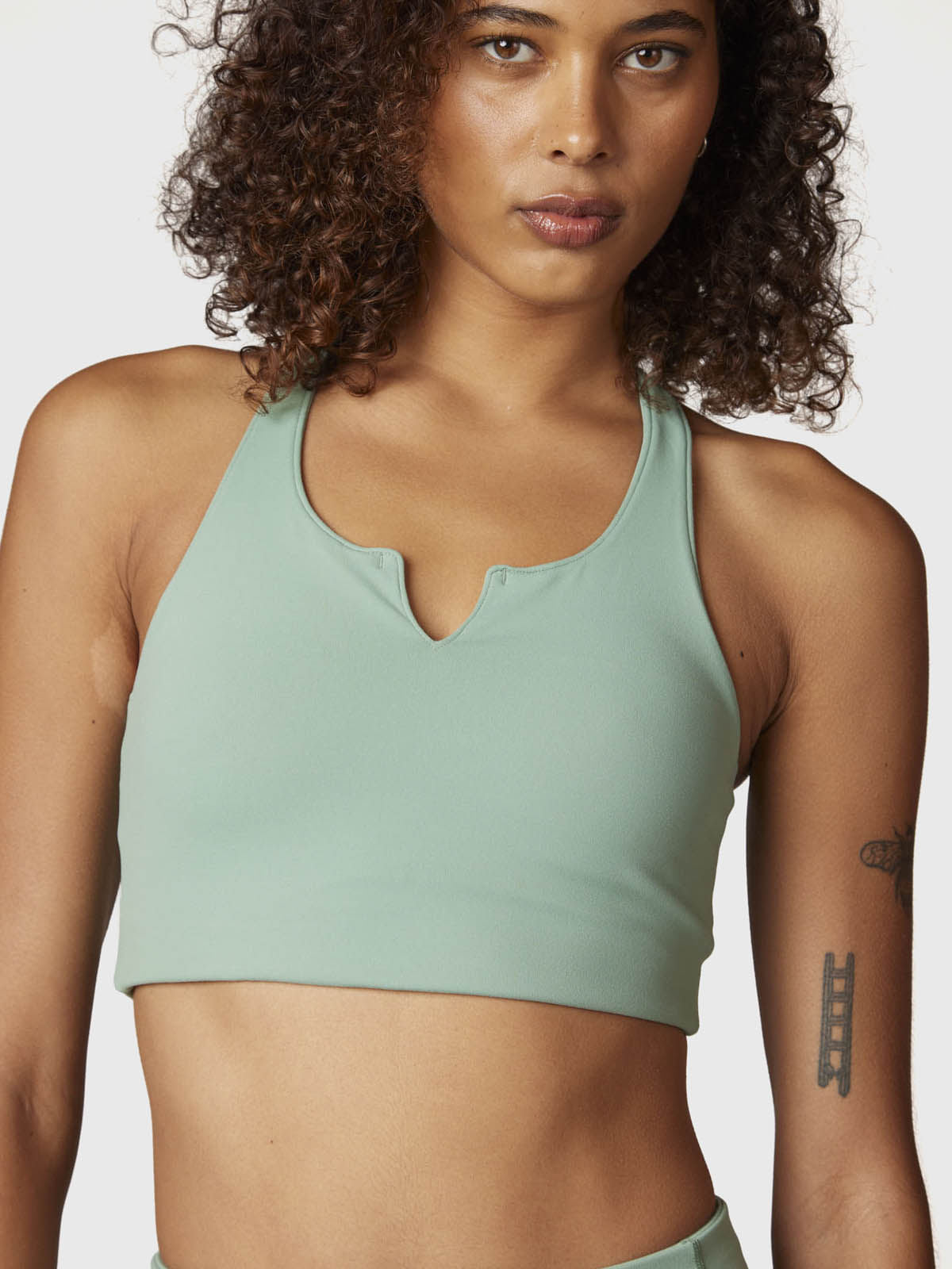 Peto Mujer Racerback Aloe Verde Bsoul