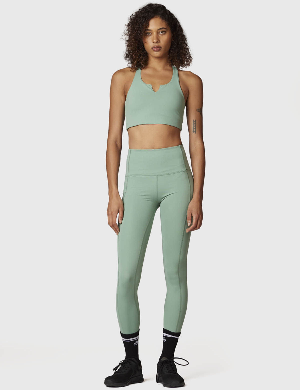 Peto Mujer Racerback Aloe Verde Bsoul