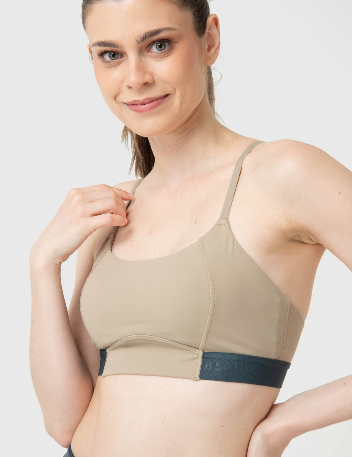 Peto Mujer Isabel Aloe Beige Bsoul