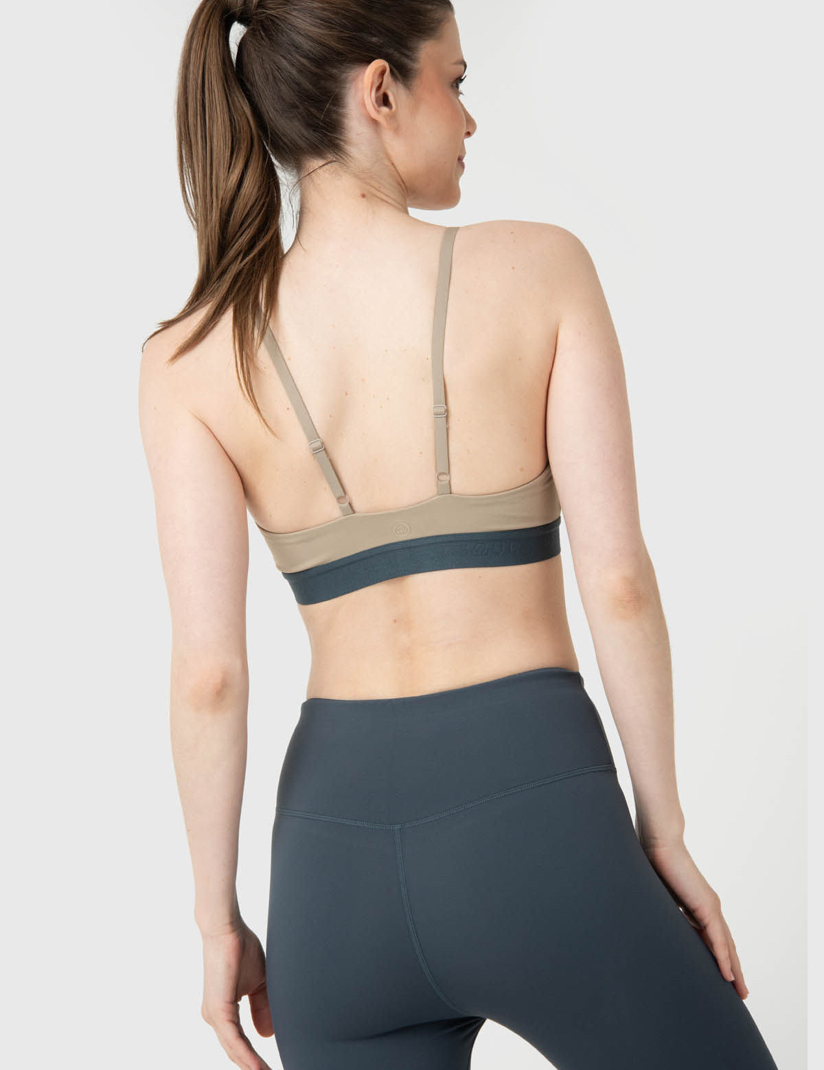 Peto Mujer Isabel Aloe Beige Bsoul