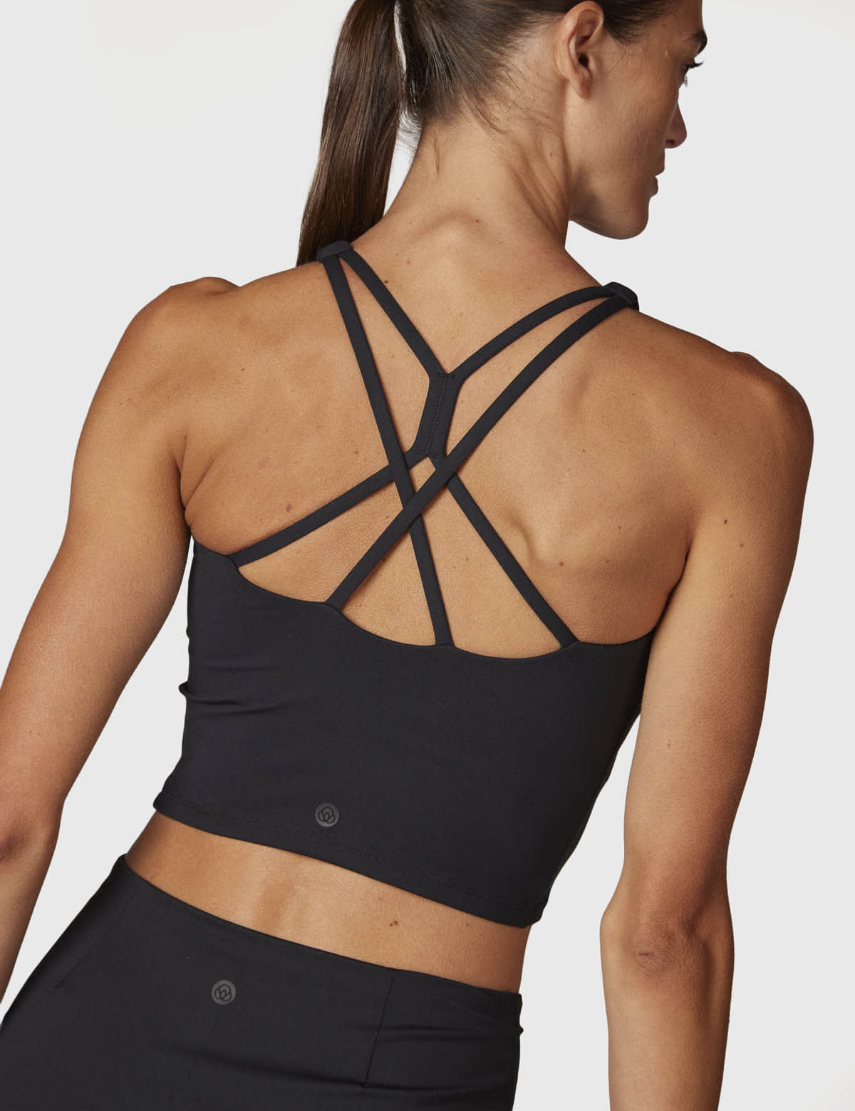 Peto Mujer Crop Mid Aloe Negro Bsoul