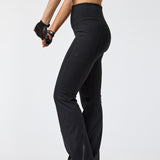 Calza Open Hem Flare Aloe Negra Bsoul