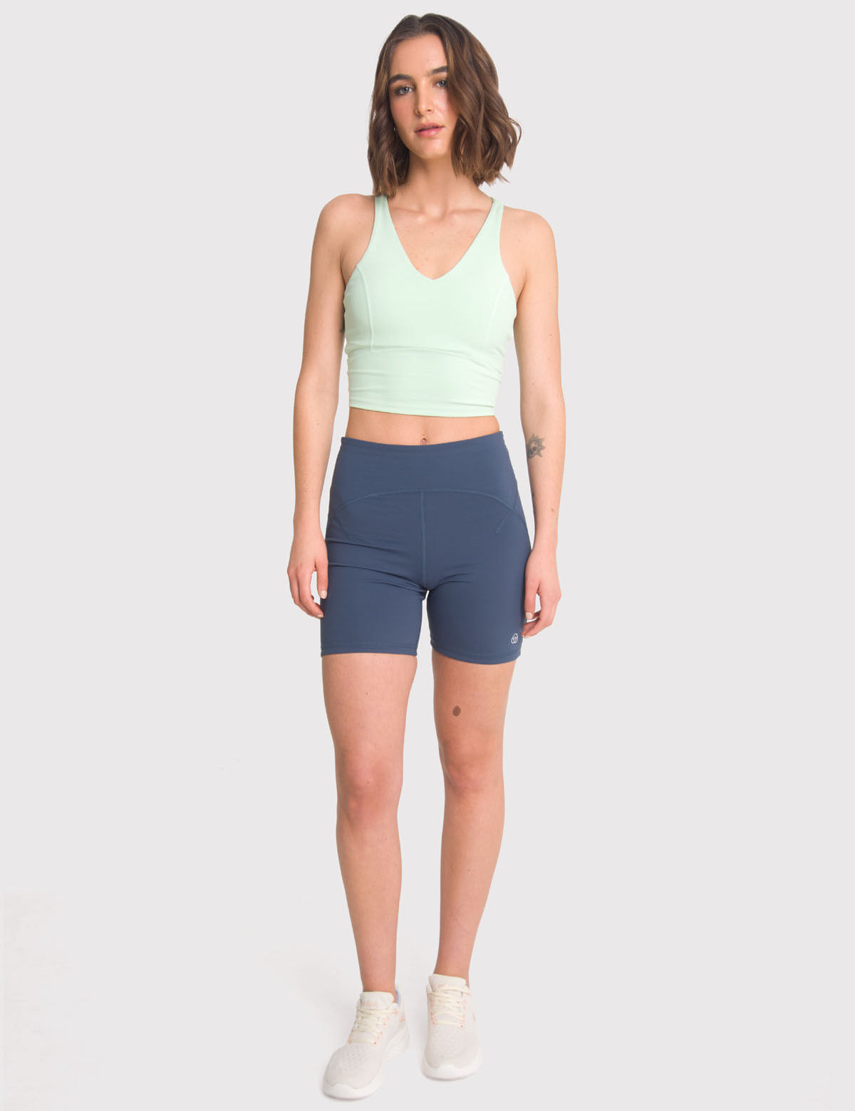 Short Mujer Nora Azul Marino Bsoul