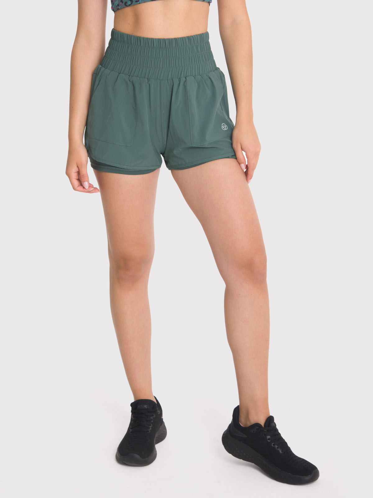Short Mujer Pocket Verde Bsoul