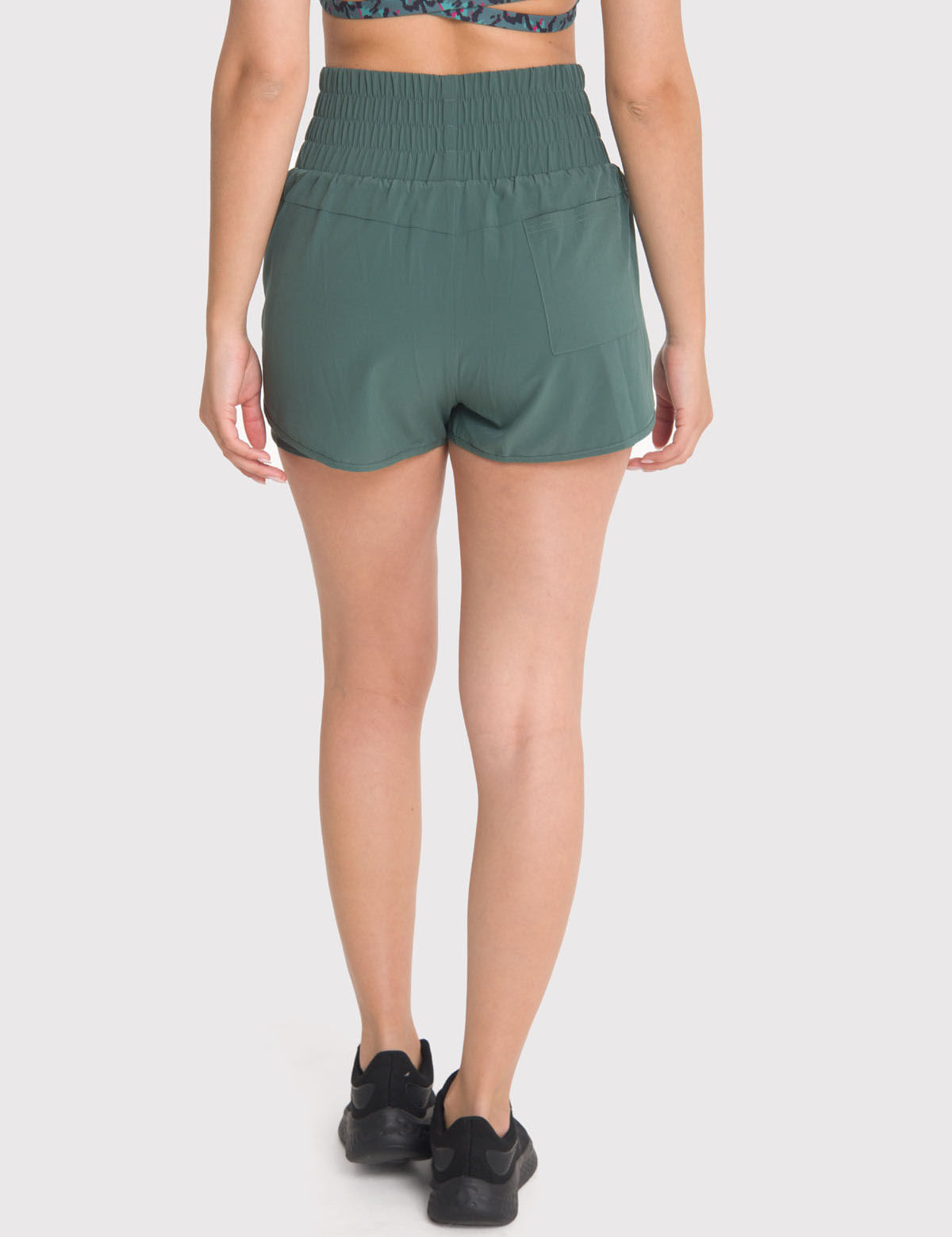 Short Mujer Pocket Verde Bsoul