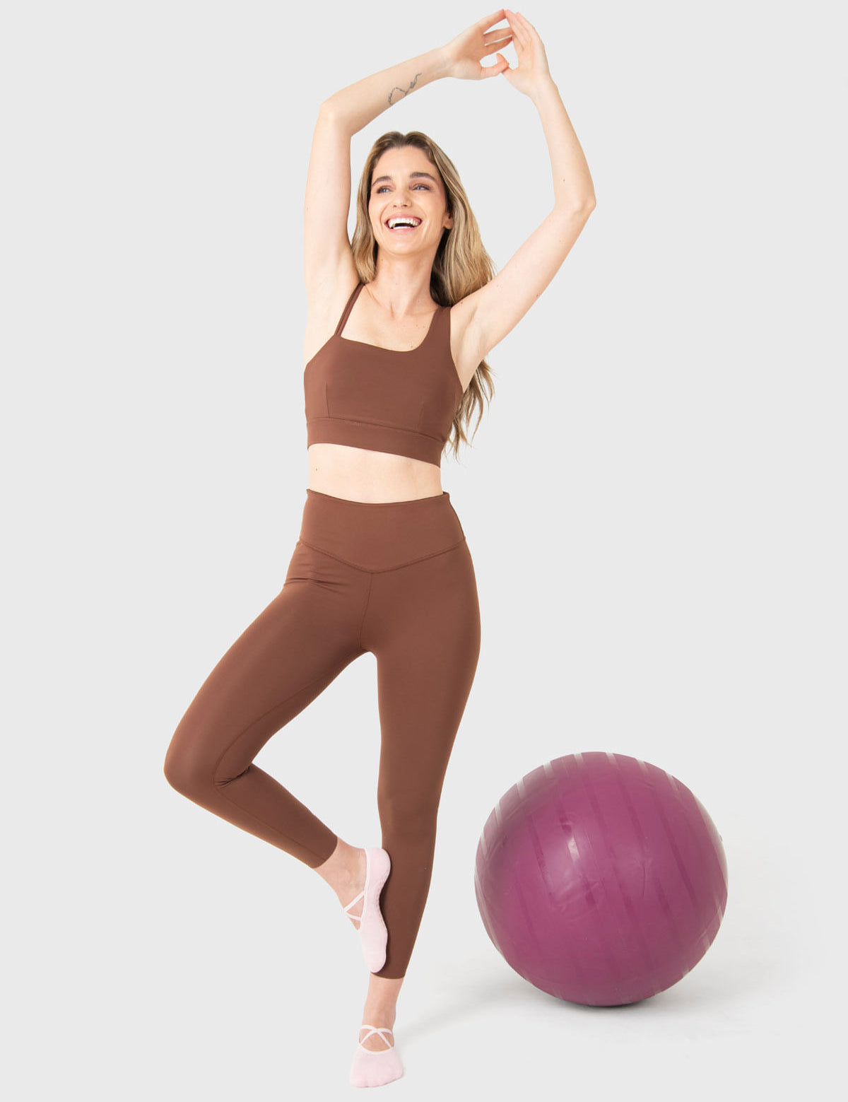 Calza Mujer Ankle Leg Emma Café Oscuro Bsoul