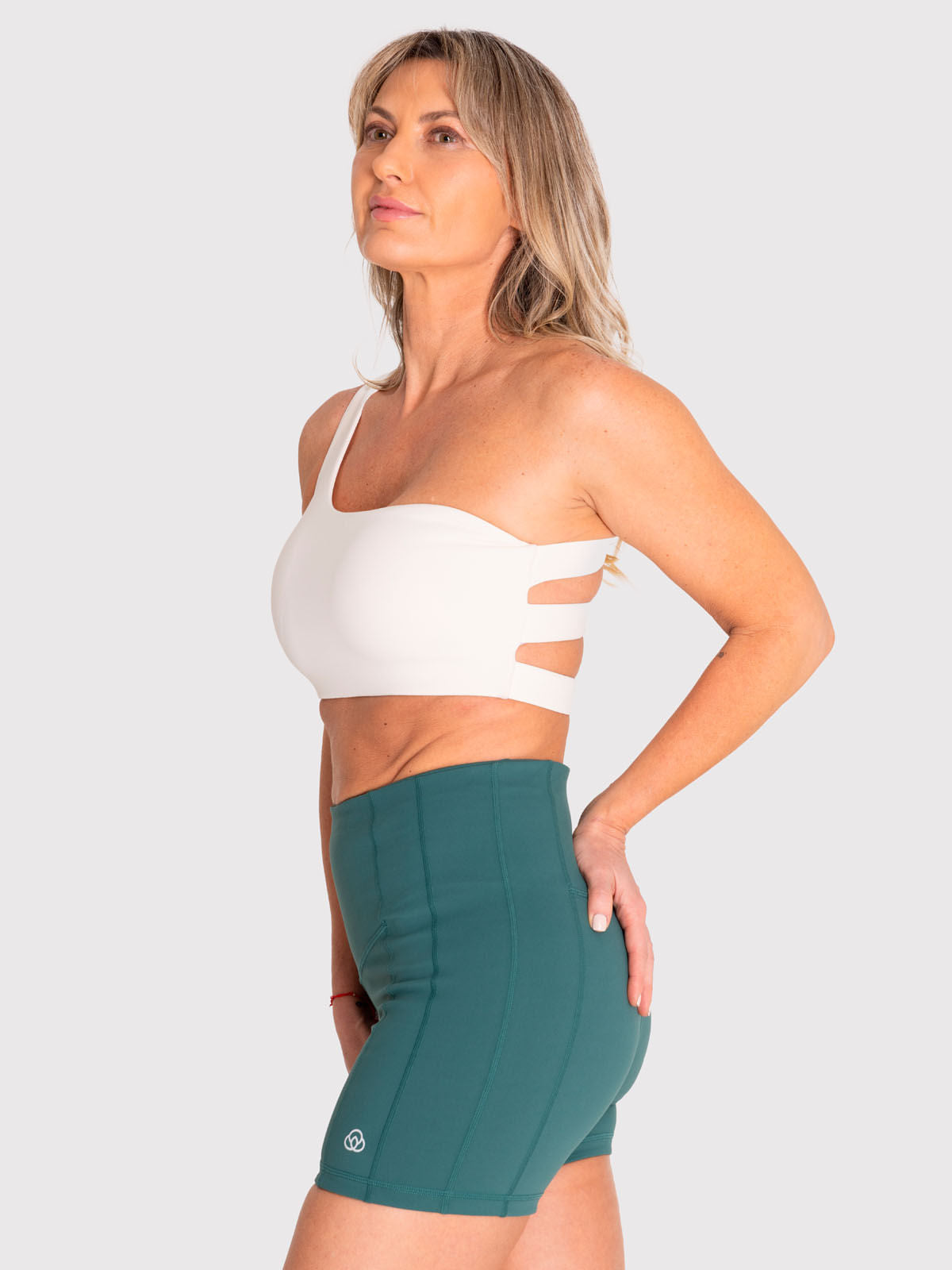 Peto Mujer Tania Crema Bsoul